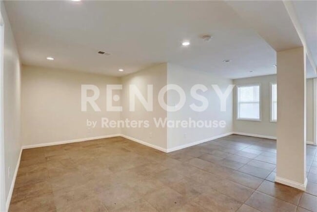Photo - 4 Bedroom/ 3 Bath Home Near KU MED