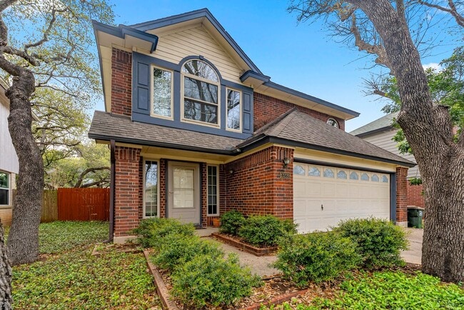 Building Photo - Beautiful North Austin Home