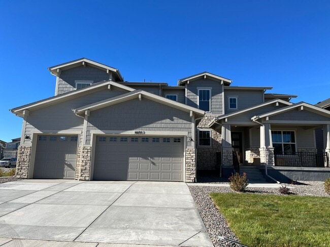 Photo - BEAUTIFUL 5 bedroom 4.5 Bath in Southshore Resort style Neighborhood