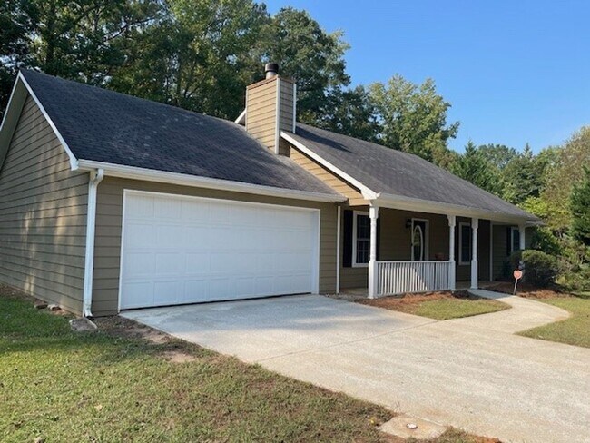 Photo - **PRICE IMPROVEMENT**190 Pye Ct: Recently ...