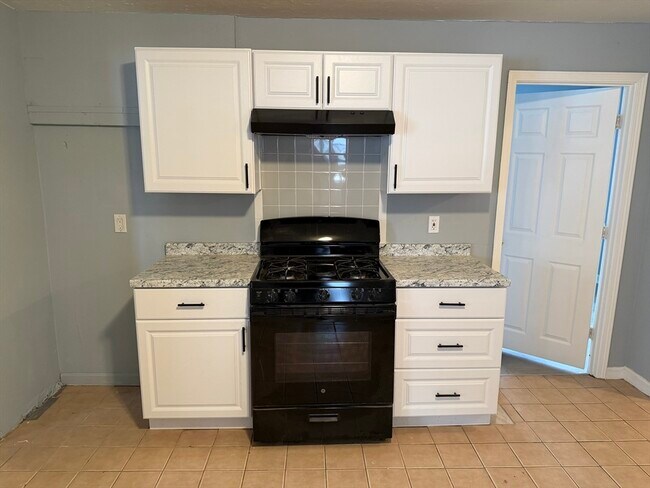 Photo - 105 Clarendon St Unidad 1