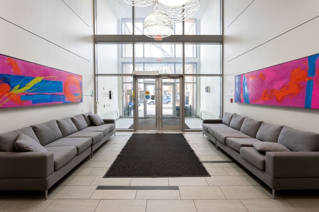 Photo - 9733-9111 111 St NW Unit ID1223001P