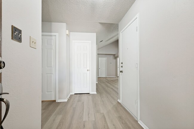 Photo - 21130 Malibu Colony