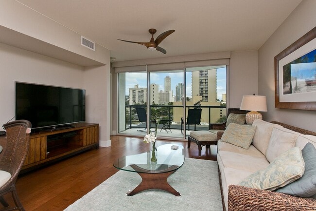 Photo - Luxury Living in Waikiki - Allure Waikiki 2 BD 2 BA 2 COVERED PARKING