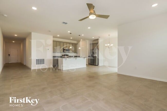 Photo - 190 Windsor Reserve Dr