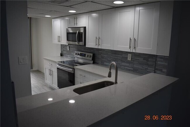 Photo - 2930 SW 87th Terrace