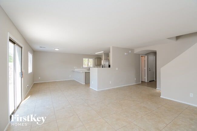 Photo - 3131 W Jessica Ln