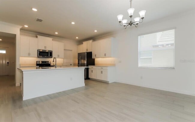 Photo - 1250 Spinnaker Dr