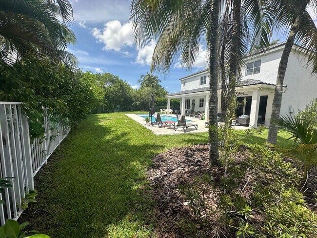 Photo - 1063 Sunflower Cir