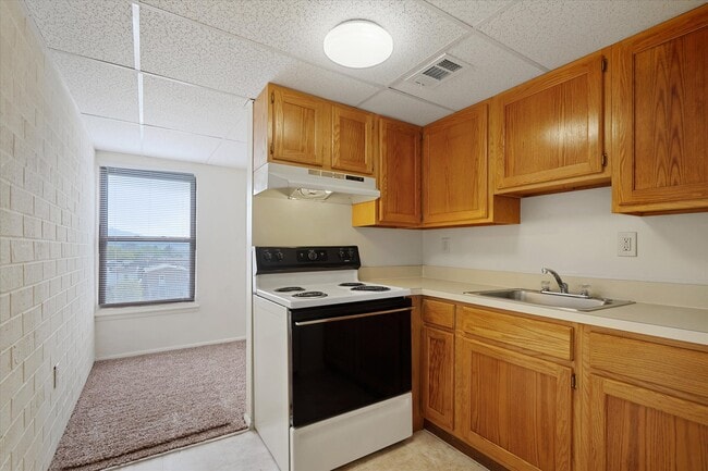 Non-Reno one bedroom