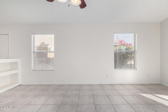 Photo - 3025 E Woodland Dr