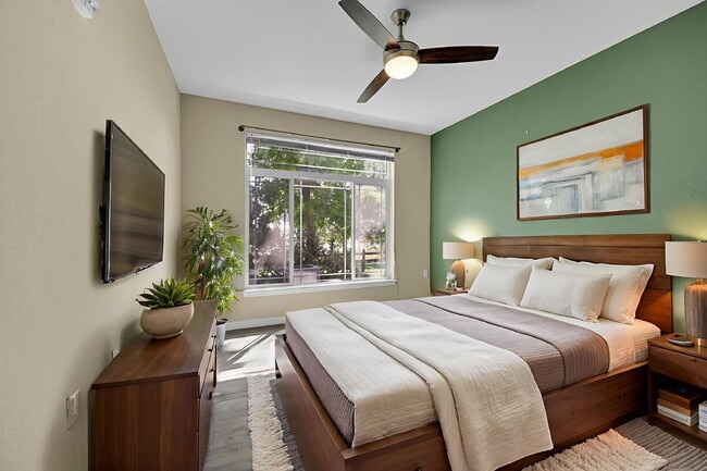 Photo - $1,695.00 - $500 OFF First Month Rent -  2... Unidad #3-102