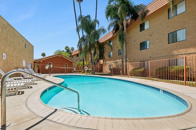 Photo - Casa Verde at Canyon Crest Hills Apartments