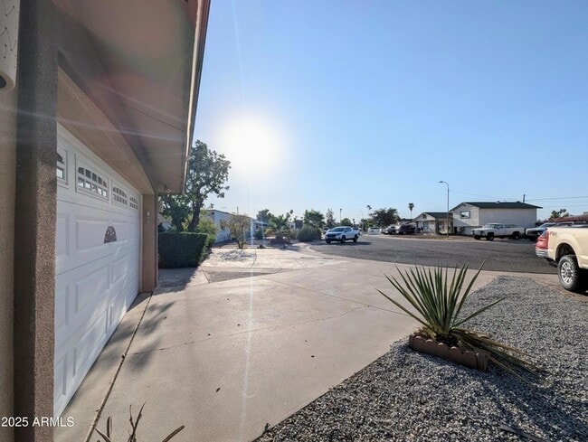 Photo - 4019 W San Miguel Ave