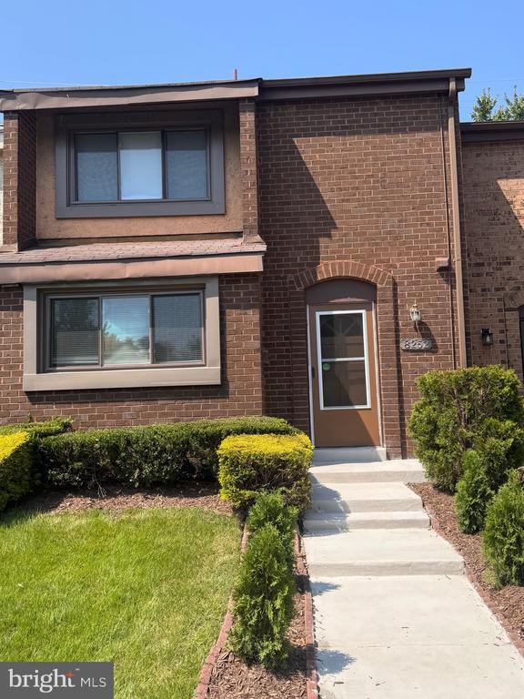Photo - 8252 Canning Terrace Townhome