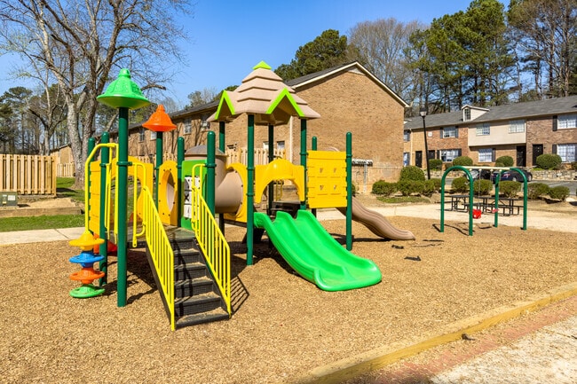 Playground - Parc 1000 Apartment Homes