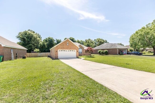 Photo - 1212 Willow Bend
