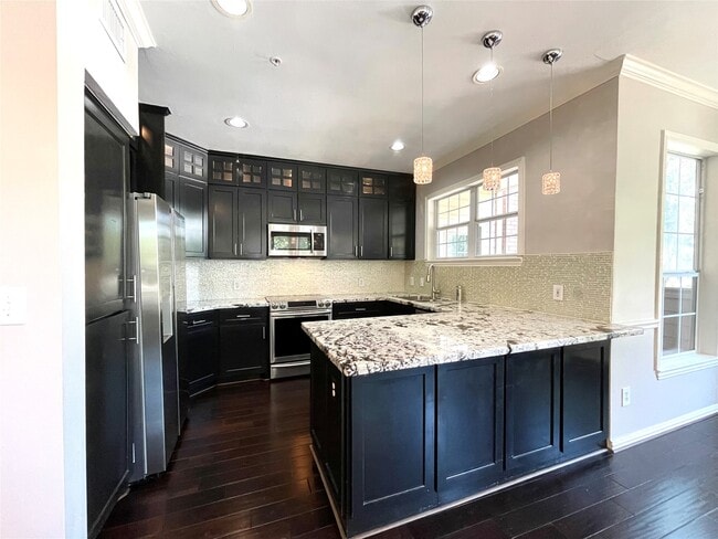 Photo - 2111 Welch St Unit B110