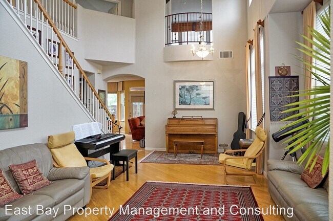 4 br, 3 bath House - 8180 Rinconada Court - 4 br, 3 bath House - 8180 Rinconada Court