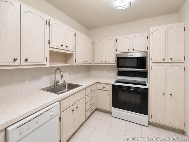 Photo - 1985 S Ocean Dr Unit 22N