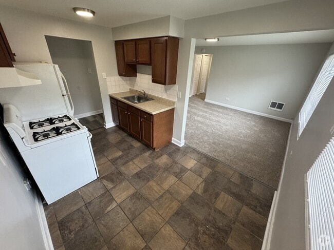 Building Photo - 505 Madison Ave Rental