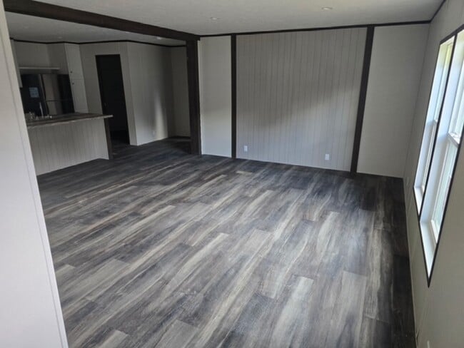 Photo - 132 Galahad Dr