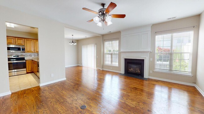 Photo - 9007 Bishop Crest Ln