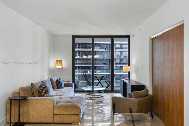 Photo - 1010 Brickell Ave Unit 3208