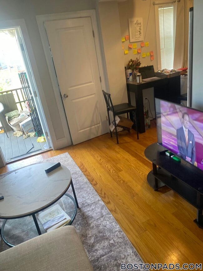 Photo - 127 Shirley St Unidad 2