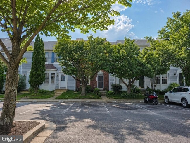 Photo - 3315 Hollow Ct