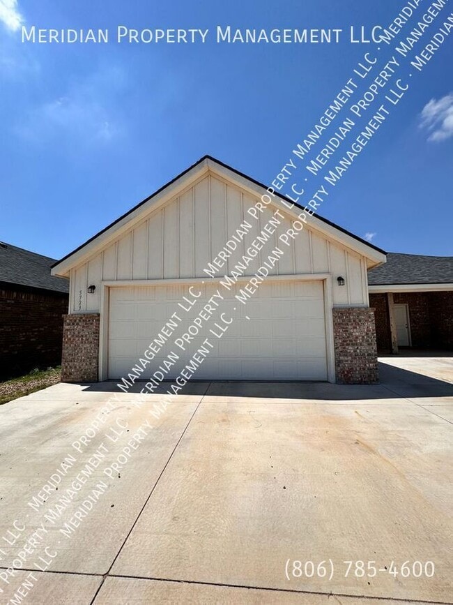 Building Photo - 5723 Kemper St Unit A