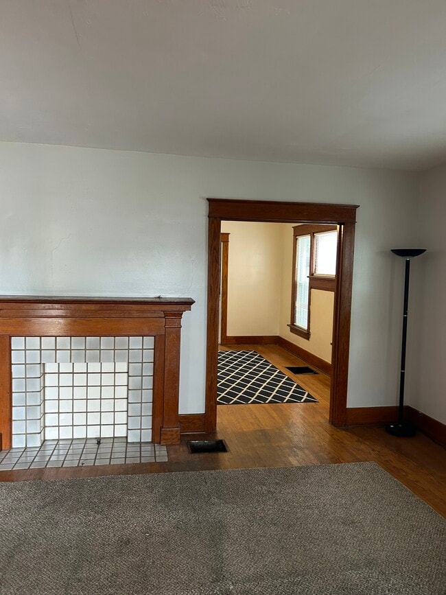 Photo - 1123 W 24th St Unit 1