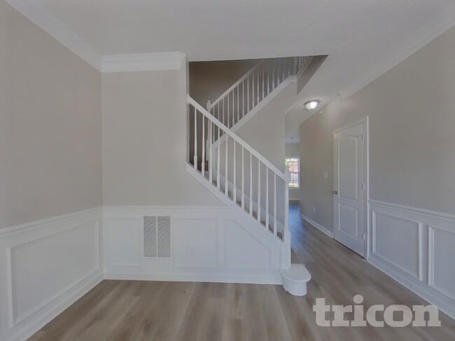 Photo - 10481 Sand Ct