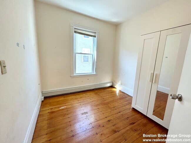 1 Folsom Ave Unit 2