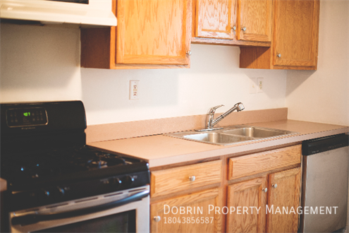 Photo - 713 W Clay St