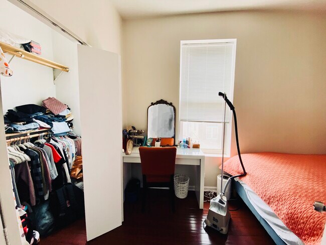 Photo - 2246 W Armitage Ave Unit 3F