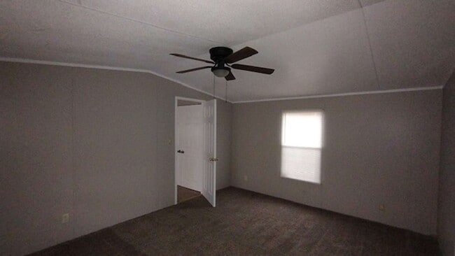 Photo - 3 Bedroom with 2 Baths on Large Fenced Lot