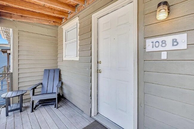 Photo - 108 E Anderson St Unit B