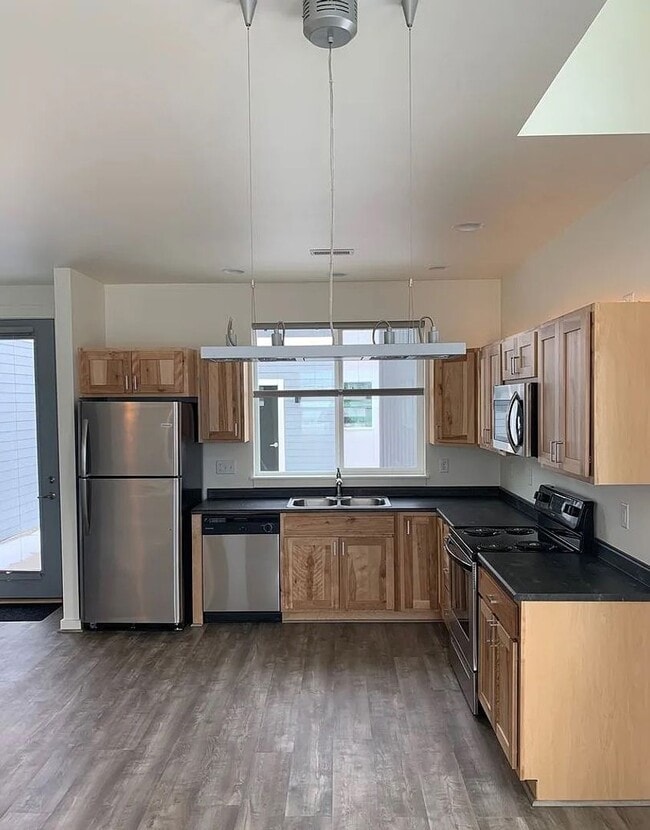 Photo - 877-879 S Cottonwood Rd Unidad 879 Cottonwood Road