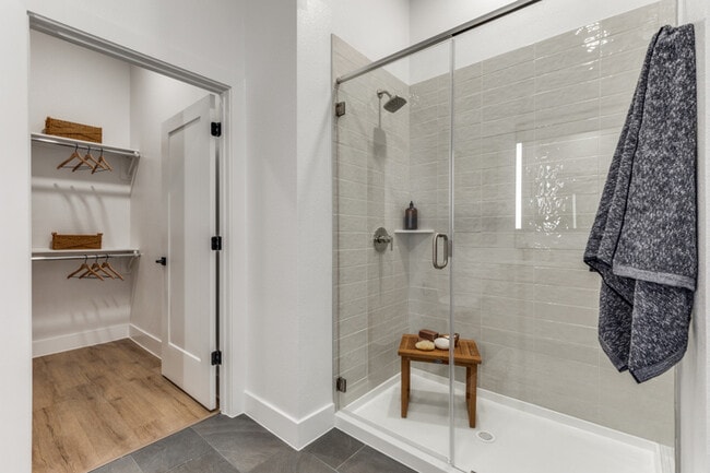 Pearl Bee Cave | Bee Cave, Texas | New Apartment Homes