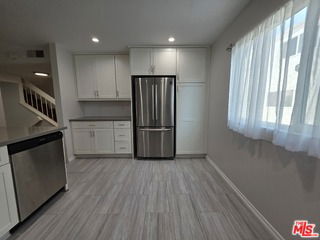 Photo - 4866 1/2 McConnell Avenue, Los Angeles, CA 90066 - 4 BR 3 BA house