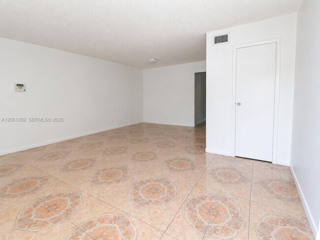 Photo - 2634 NW 60th Way