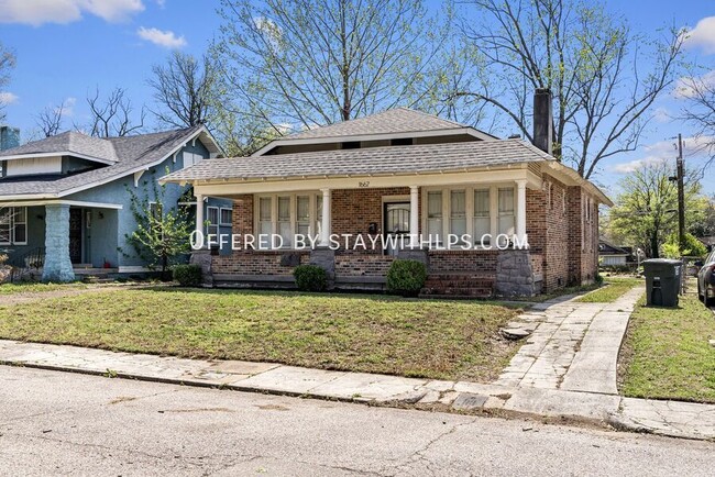 Building Photo - 1667 Foster Ave Rental