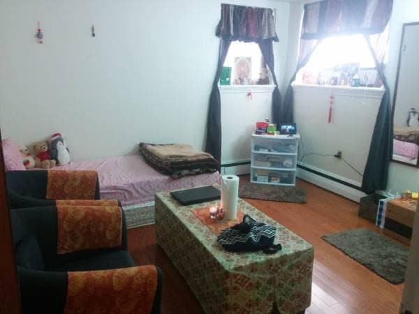 Photo - 2045 Commonwealth Ave