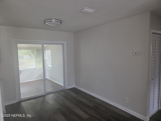 Photo - 3139 Searchwood Dr