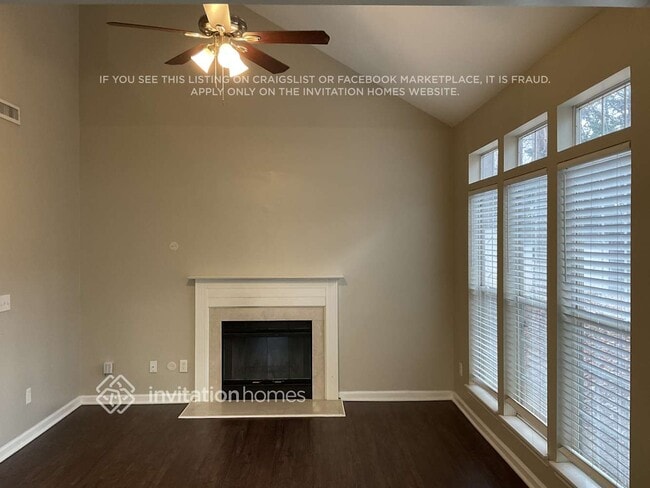 Photo - 9203 Darbyshire Pl