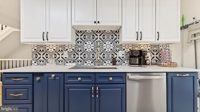 13407 Silver Moon Way