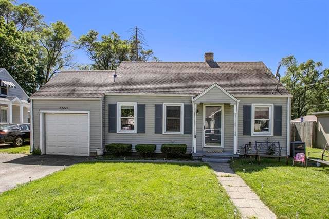 Building Photo - 54221 Maple Ln