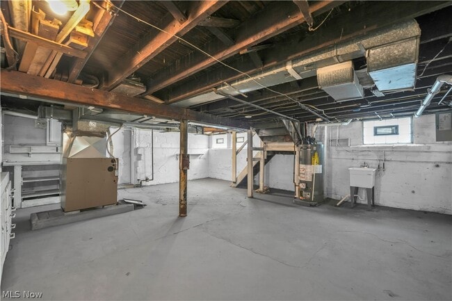 Photo - 8505 Bancroft Ave