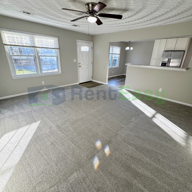 Photo - 1327 Hazel Ave